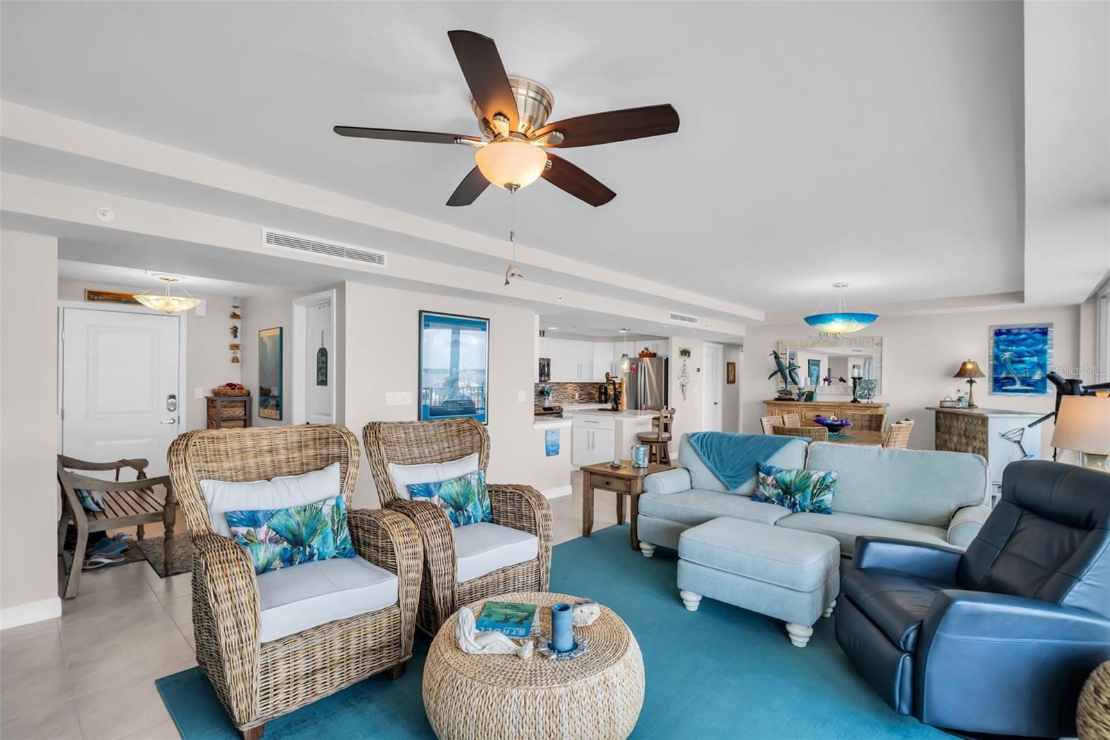 ISLAND WAY TOWERS CONDO - Residential Lease