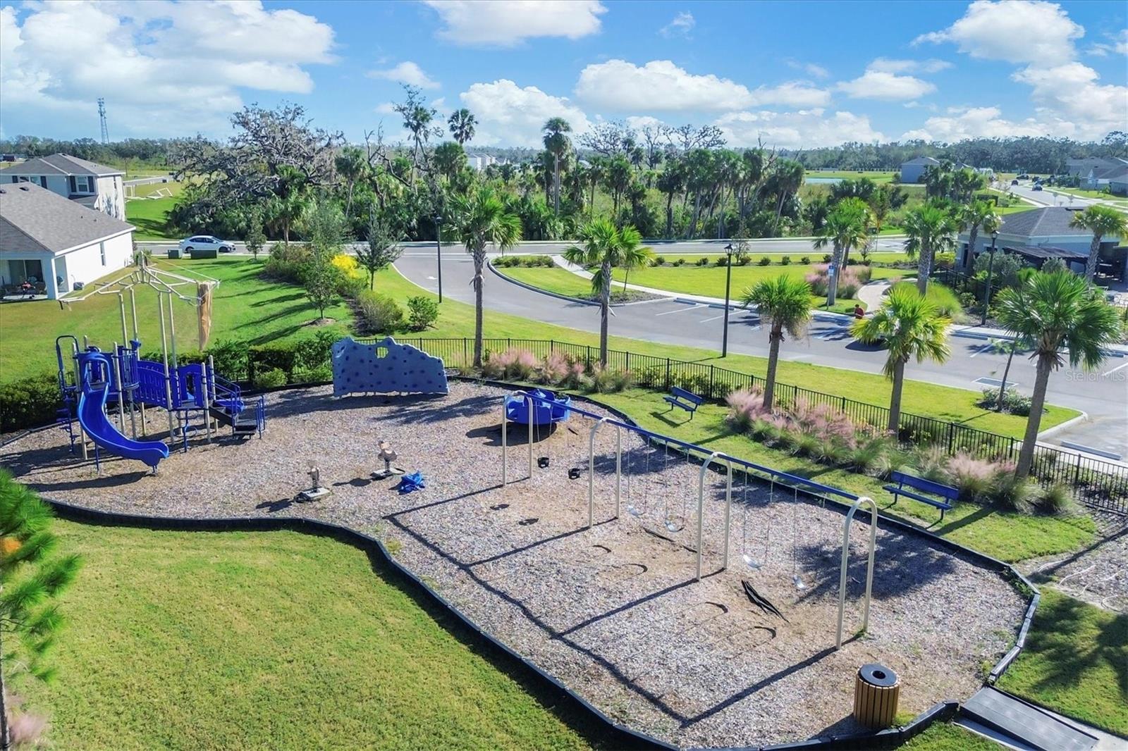 SILVERSTONE NORTH PH IIA & IIB - Residential Lease