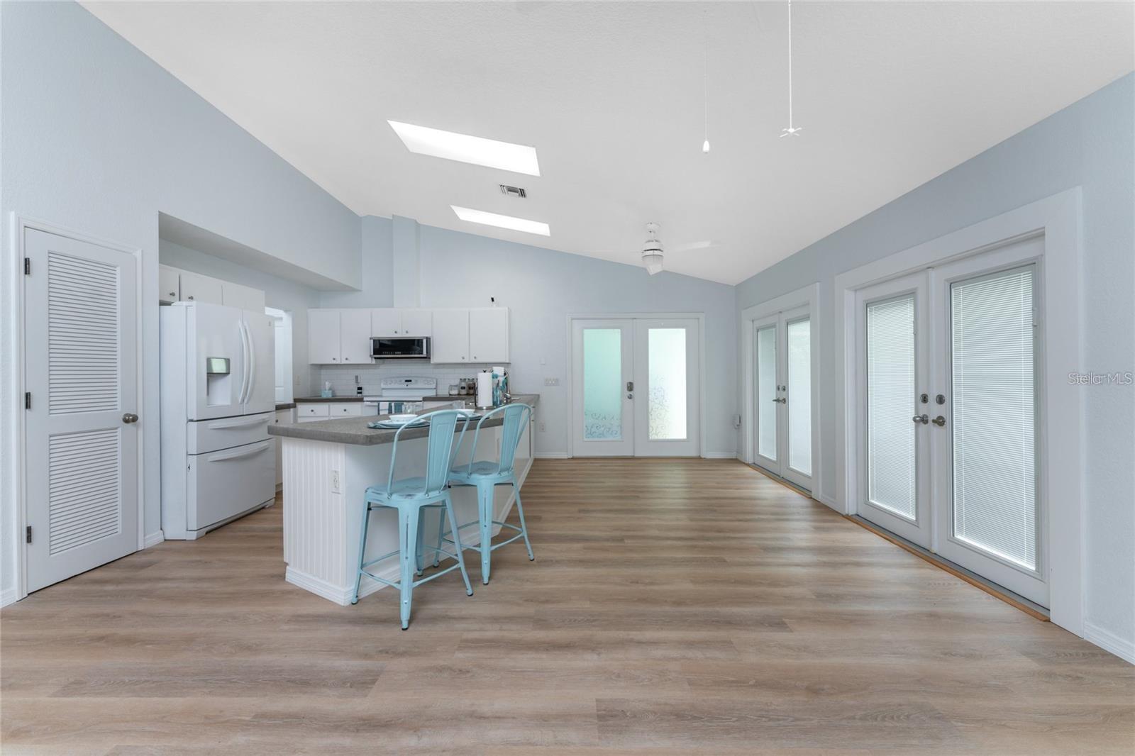 PORT CHARLOTTE PCH 065 3773 0020 - Residential