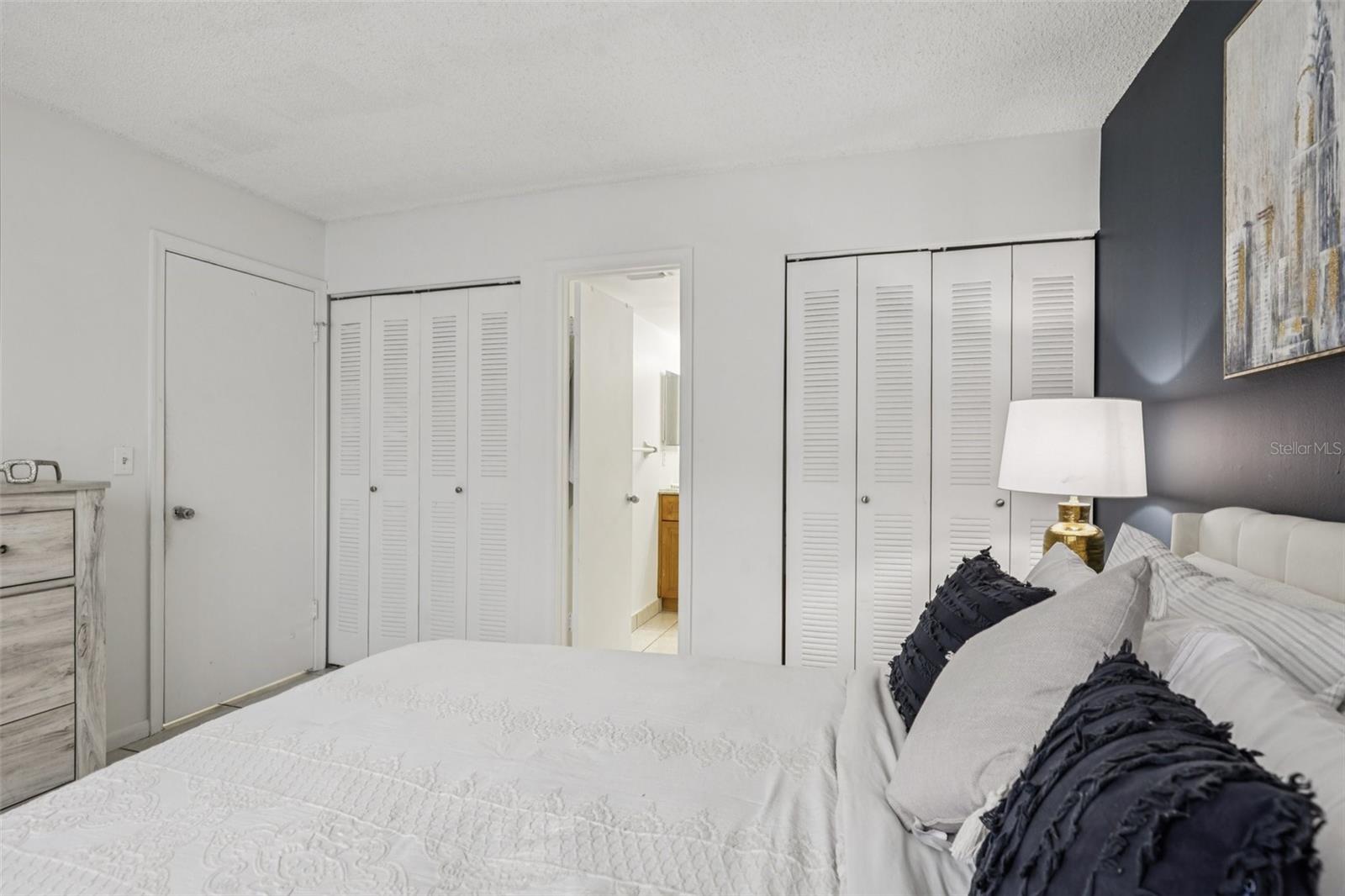 LAKEWOOD VILLAGE OF CORAL SPRINGS - Residential