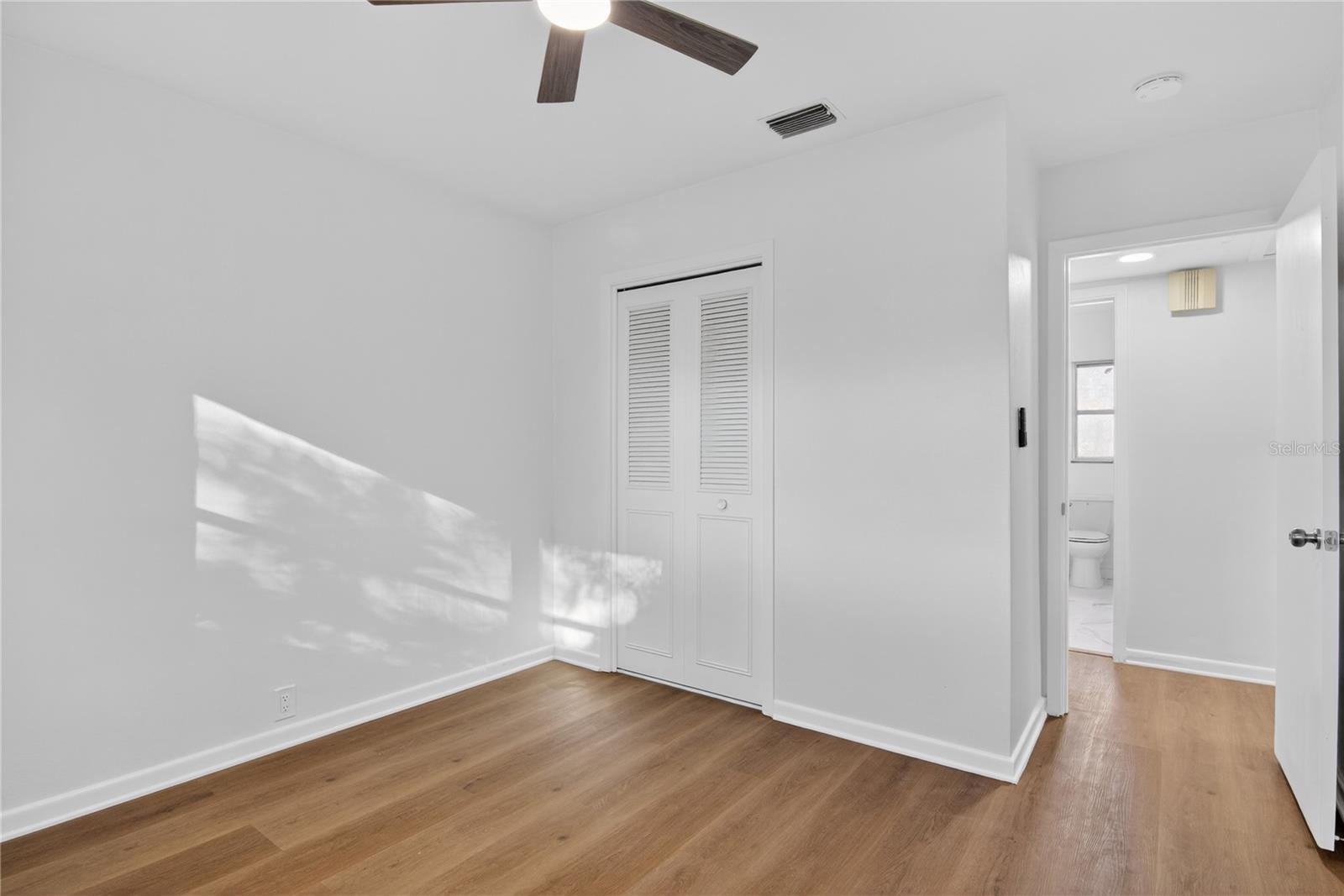 OAKLAND ESTATES 1ST SEC - Residential