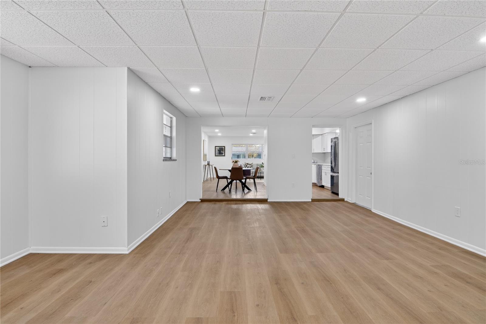 OAKLAND ESTATES 1ST SEC - Residential