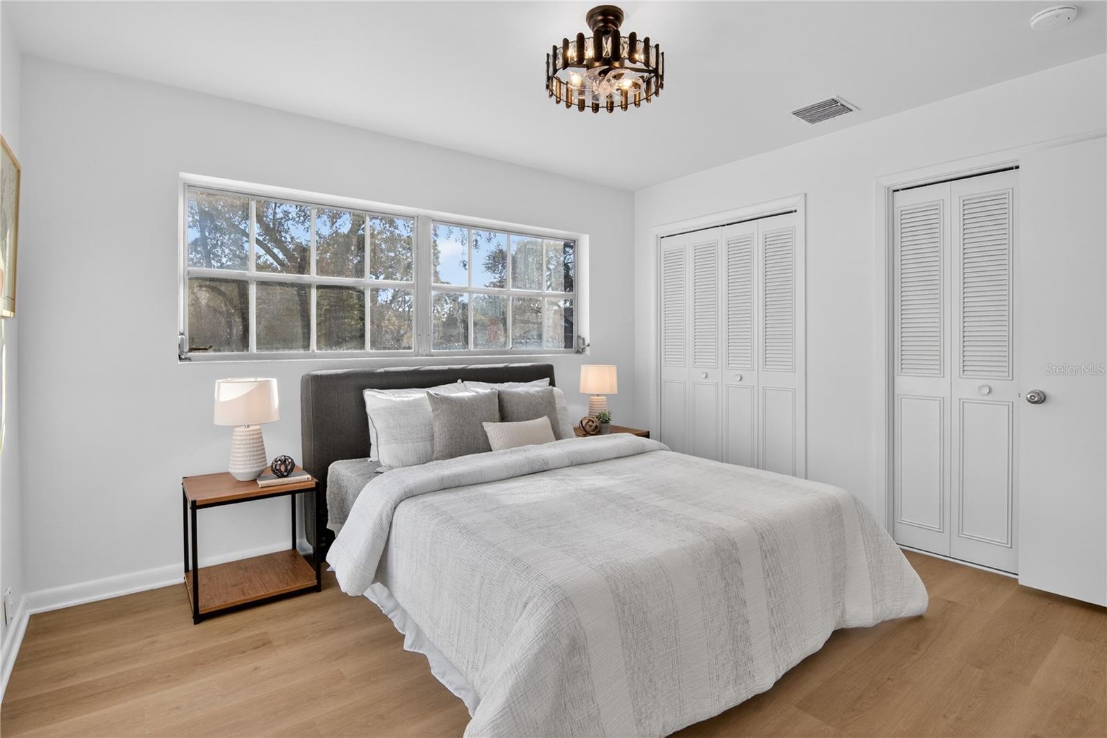 OAKLAND ESTATES 1ST SEC - Residential