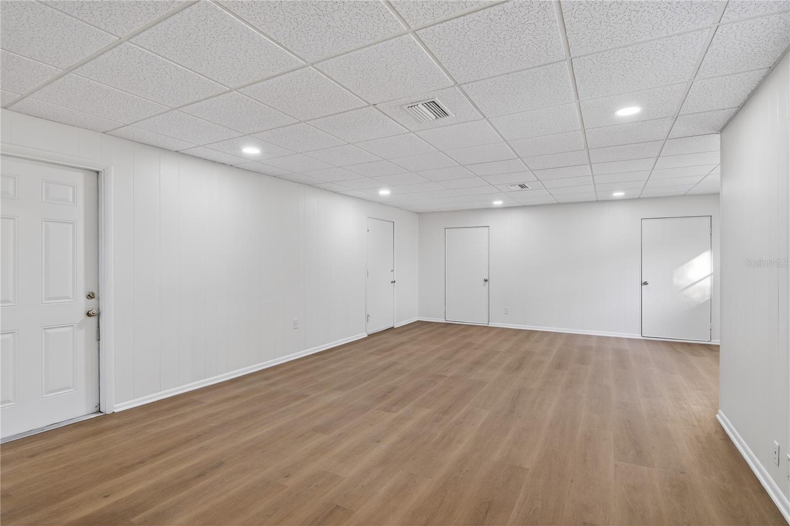 OAKLAND ESTATES 1ST SEC - Residential