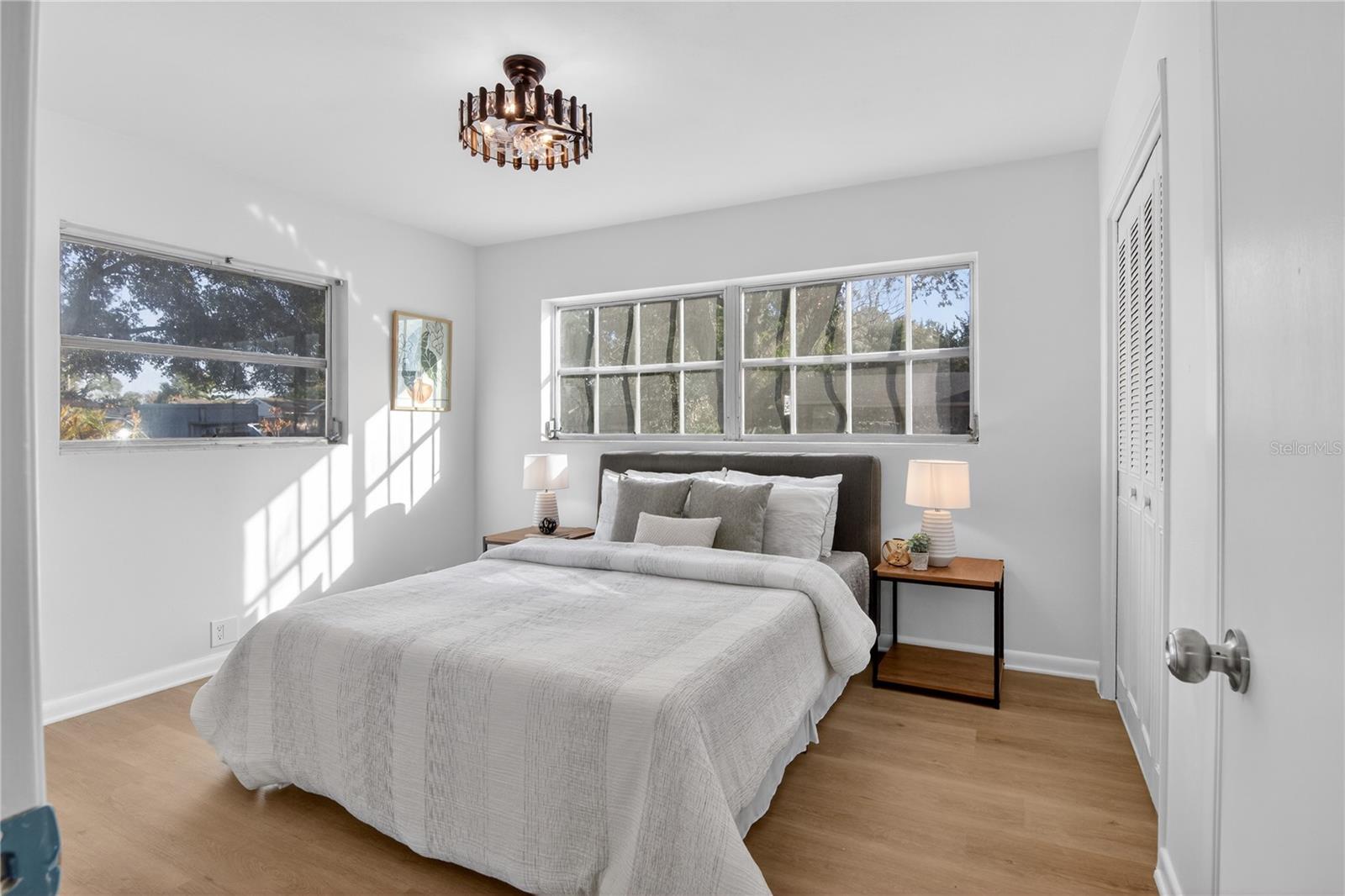 OAKLAND ESTATES 1ST SEC - Residential