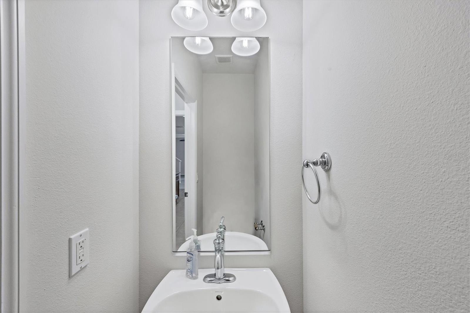 SAN MICHELE AT UNIVERSITY COMMONS - Residential Lease
