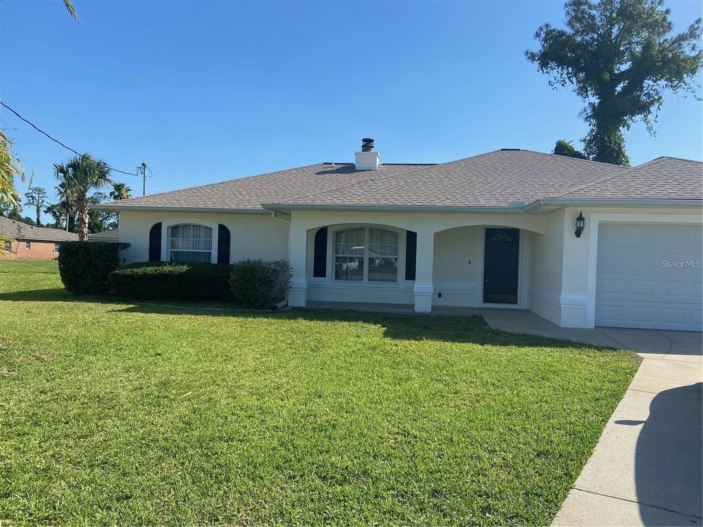 Photo of 8 Paul Place, Palm Coast, FL 32164 (MLS # FC321425)