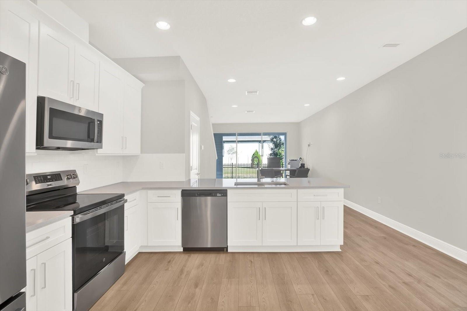 TOWNS AT LONG BAYOU - Residential