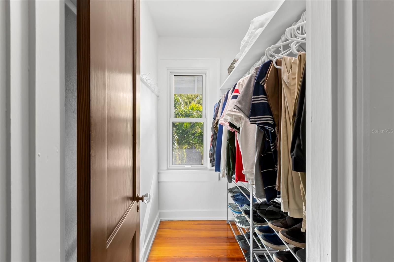 BAY SHORE REV - Residential