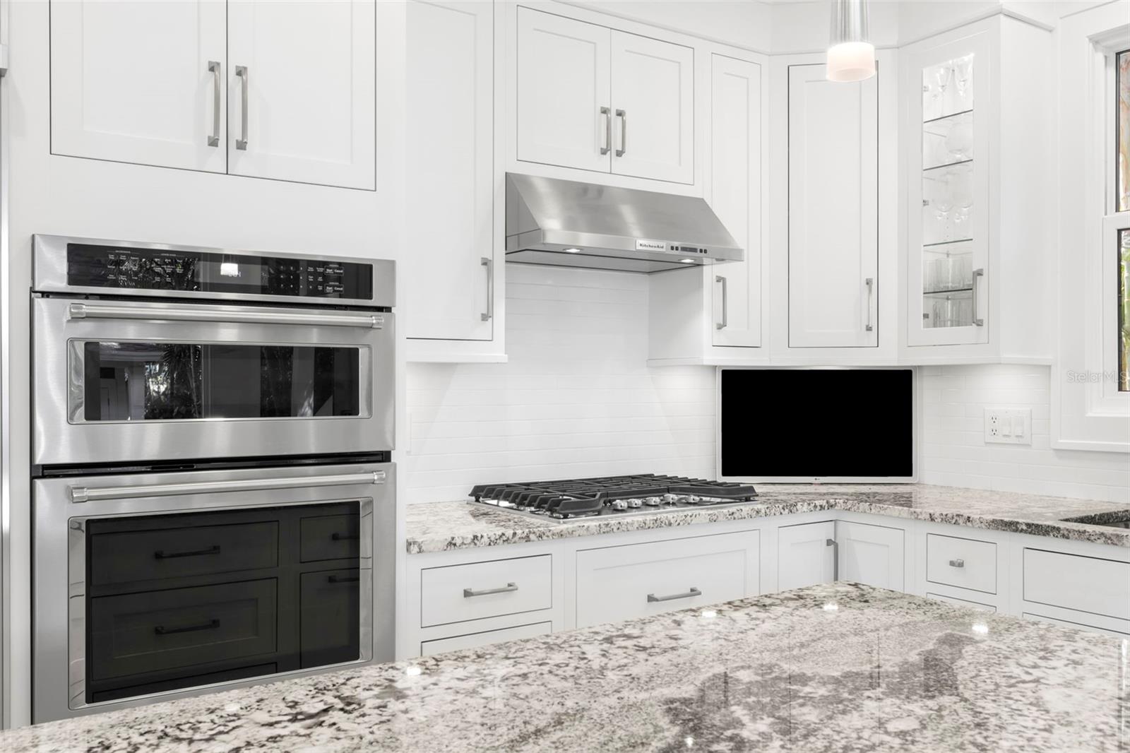 BAY SHORE REV - Residential