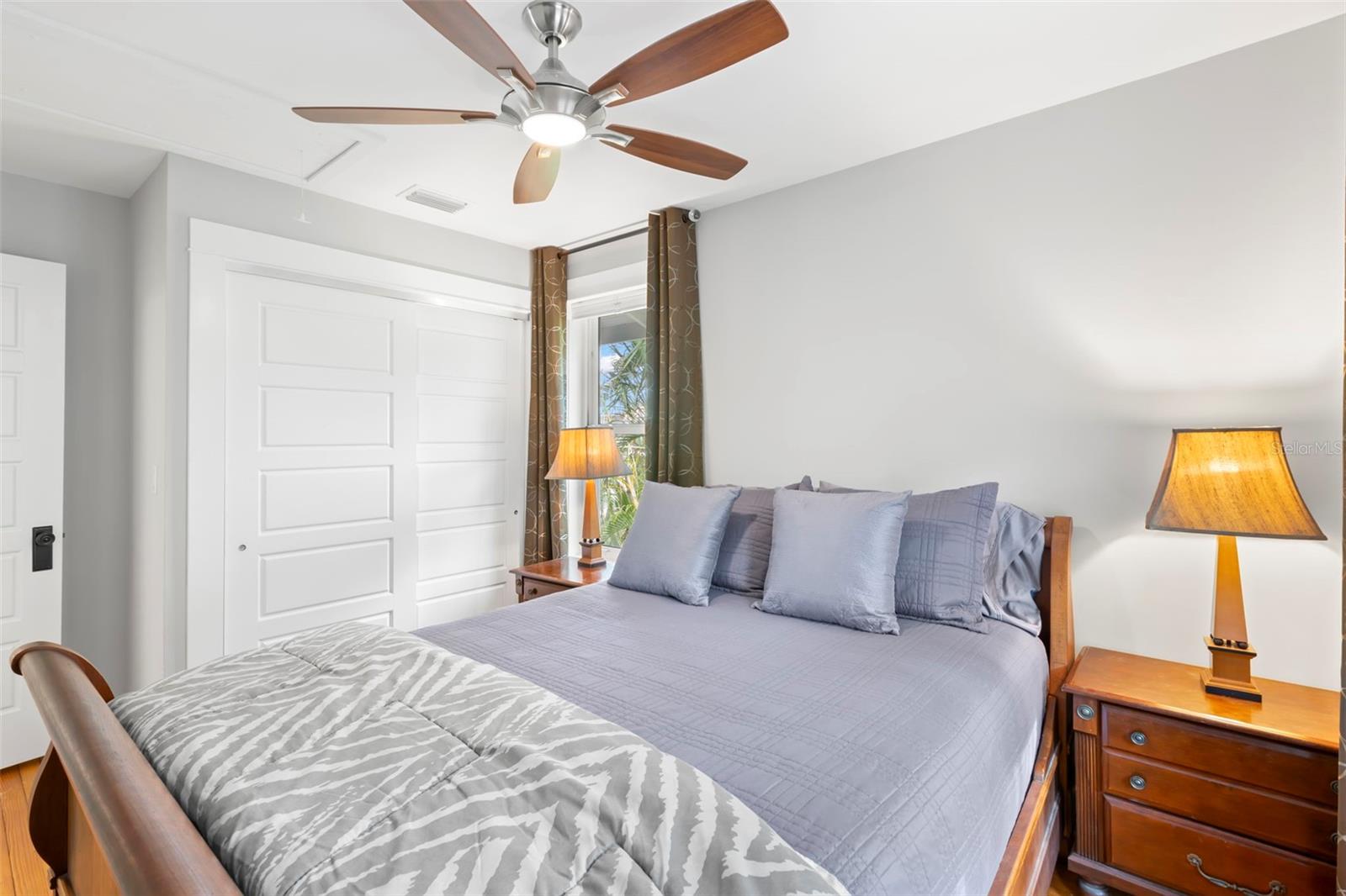 BAY SHORE REV - Residential