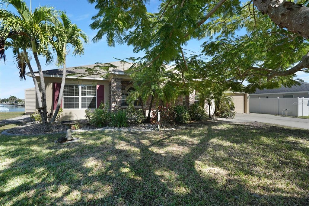 Photo of 17032 Ohara Drive, Port Charlotte, FL 33948 (MLS # D6144625)