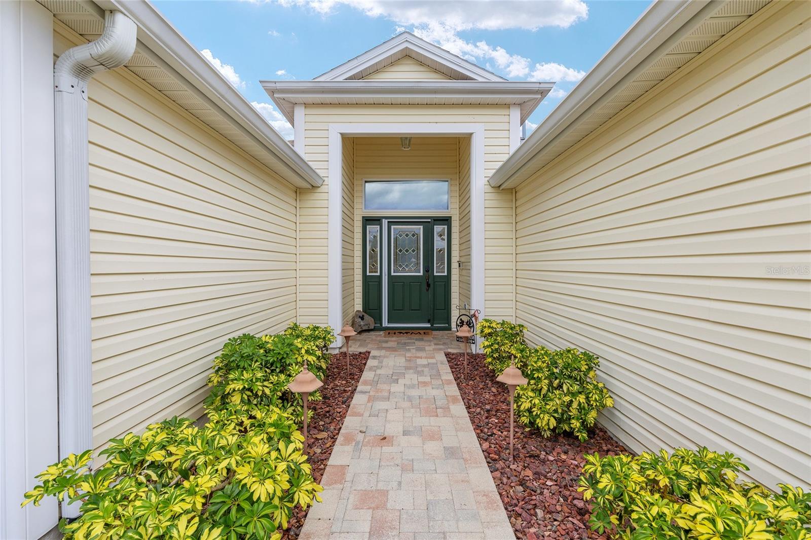 616 HARTFORD LANE