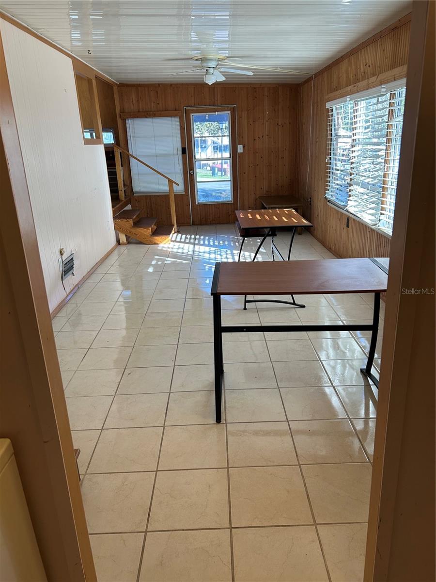 SADDLEBAG LAKE - Residential