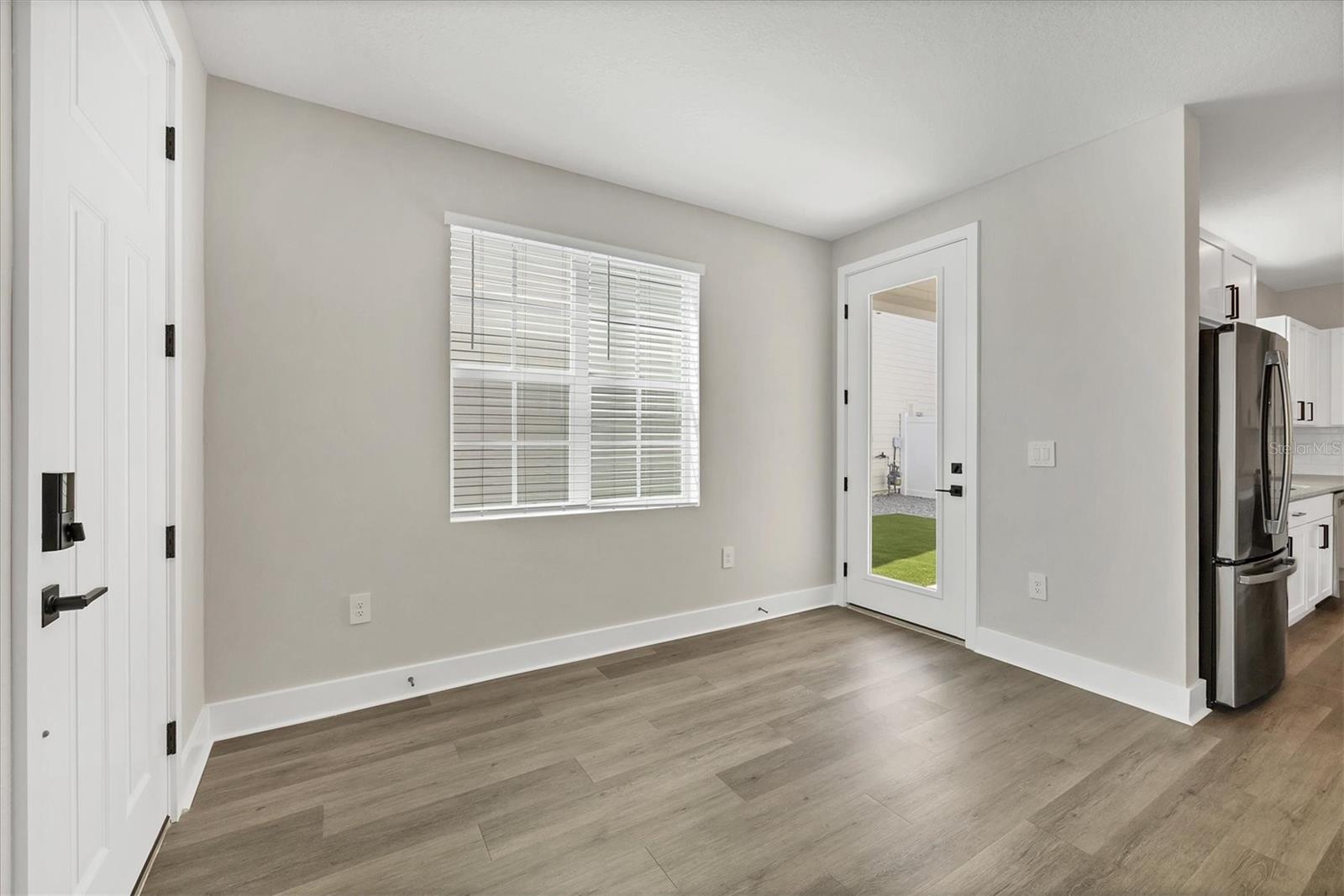 BB LIVING IN WELLEN PARK - Residential Lease
