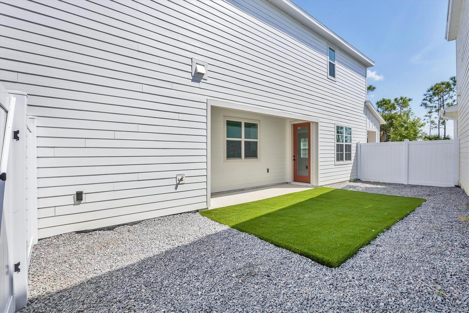 BB LIVING IN WELLEN PARK - Residential Lease