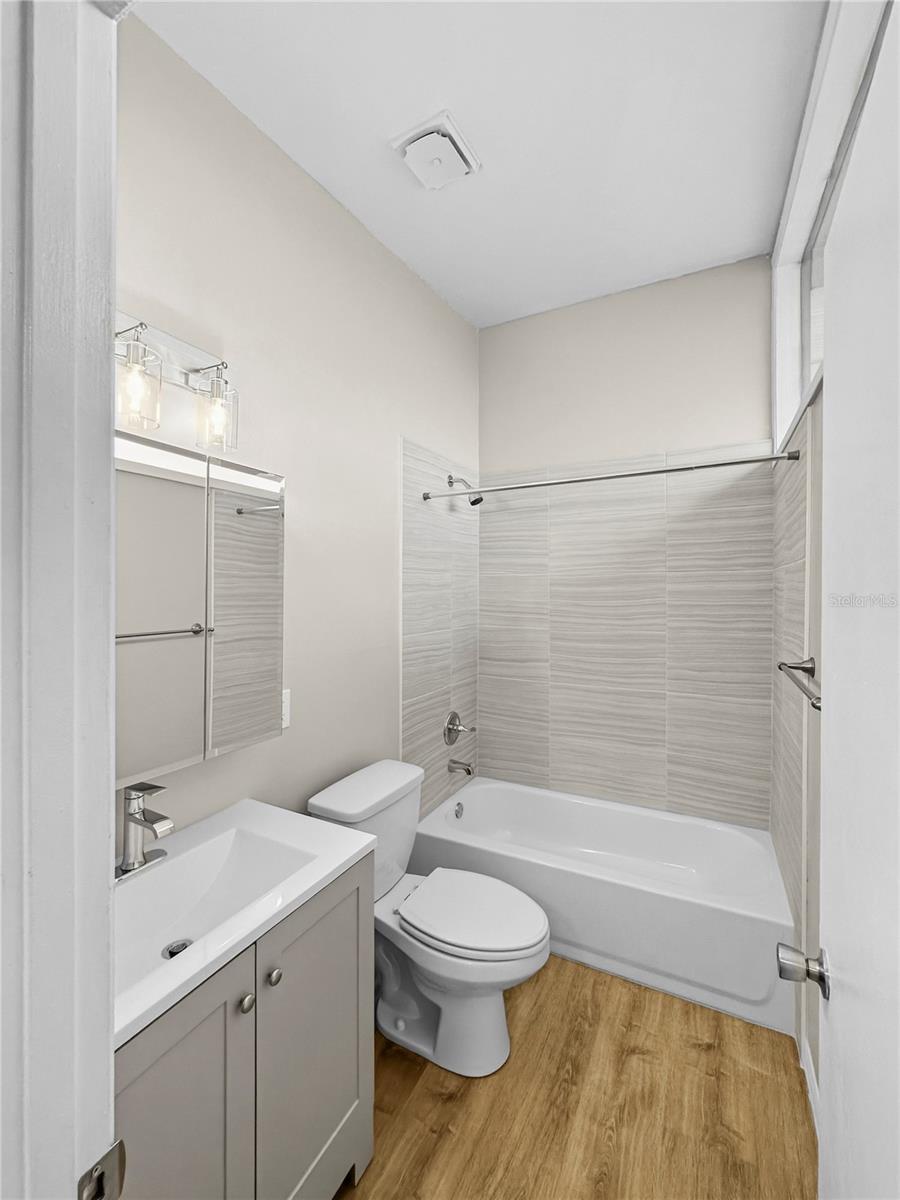 PORT CHARLOTTE SUB 03 - Residential Income