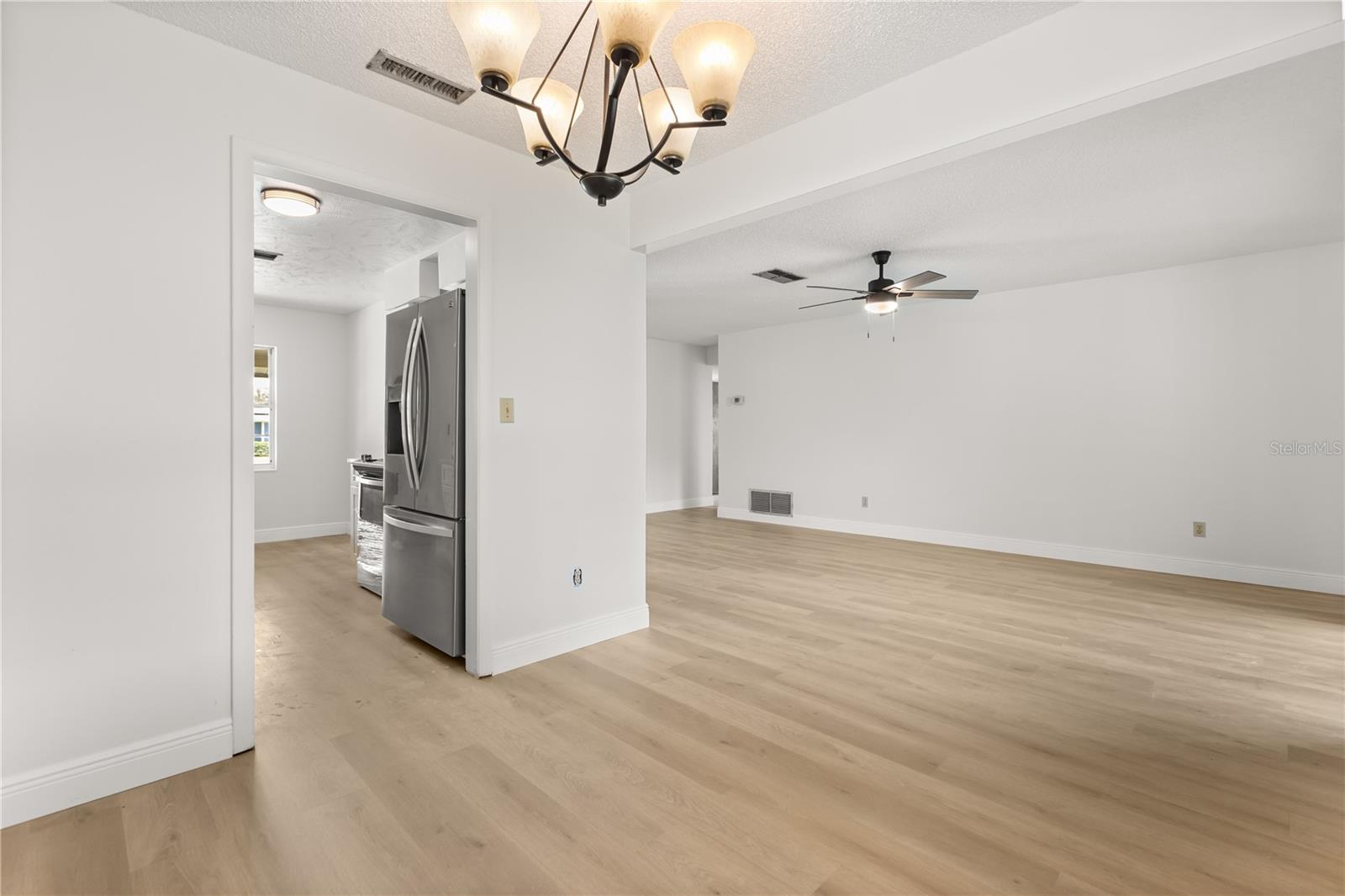 EASTBROOK SUB - Residential Lease