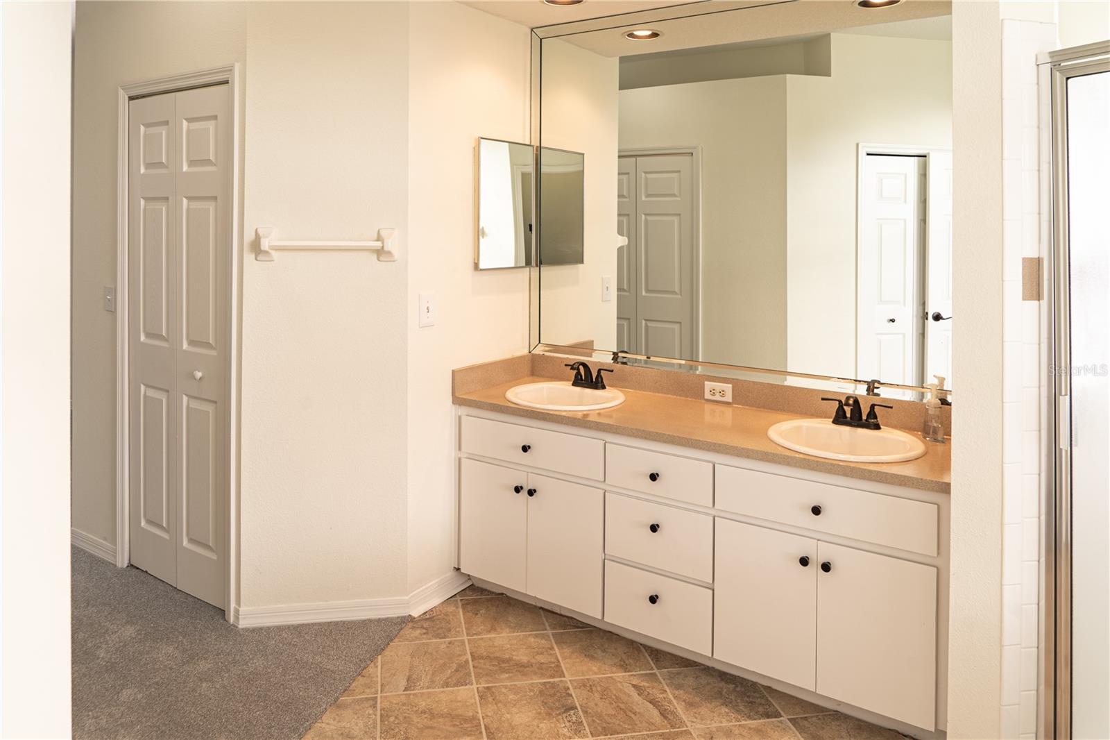 RIVERGLEN UNIT 3 - Residential