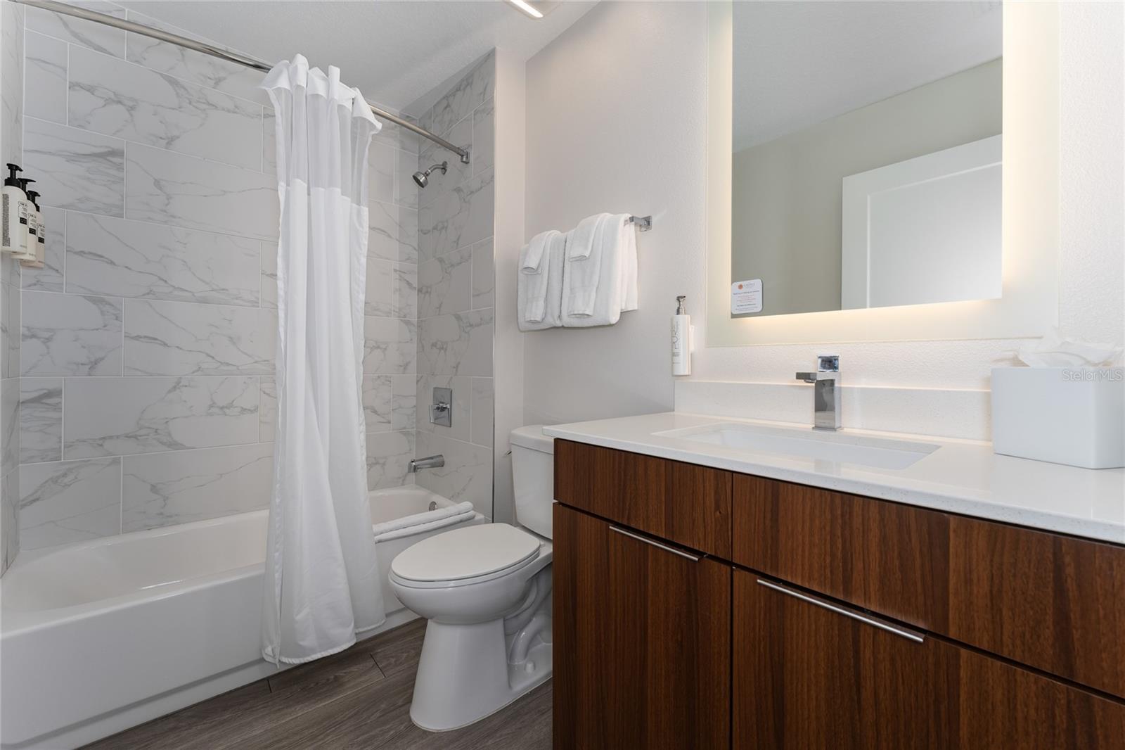 GROVE RESIDENCE & SPA HOTEL CONDO II - Residential