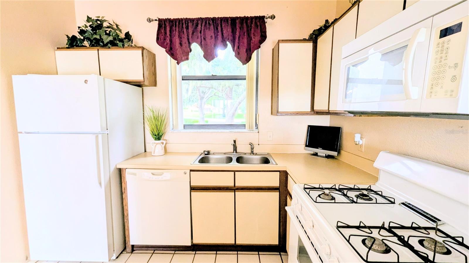 WINTERSET 01 A CONDO 02 AMD - Residential