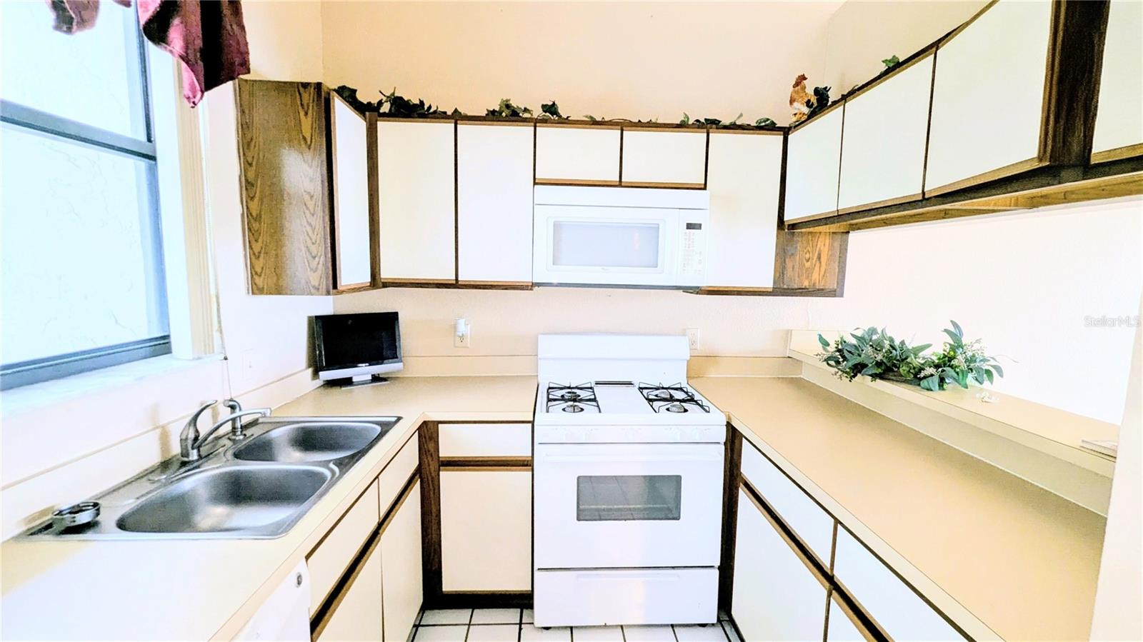WINTERSET 01 A CONDO 02 AMD - Residential