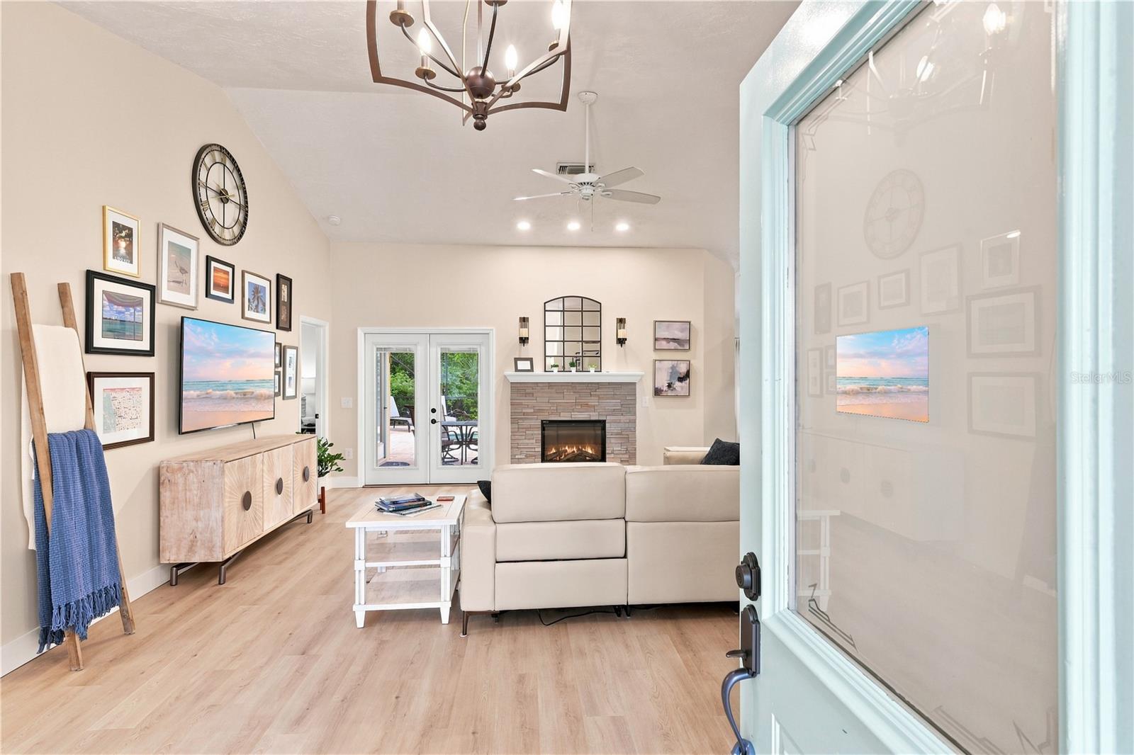 7311 43RD STREET E, SARASOTA, FL, 34243 4 7311 43RD STREET E