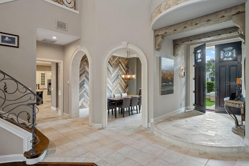 2357 ALAQUA DRIVE