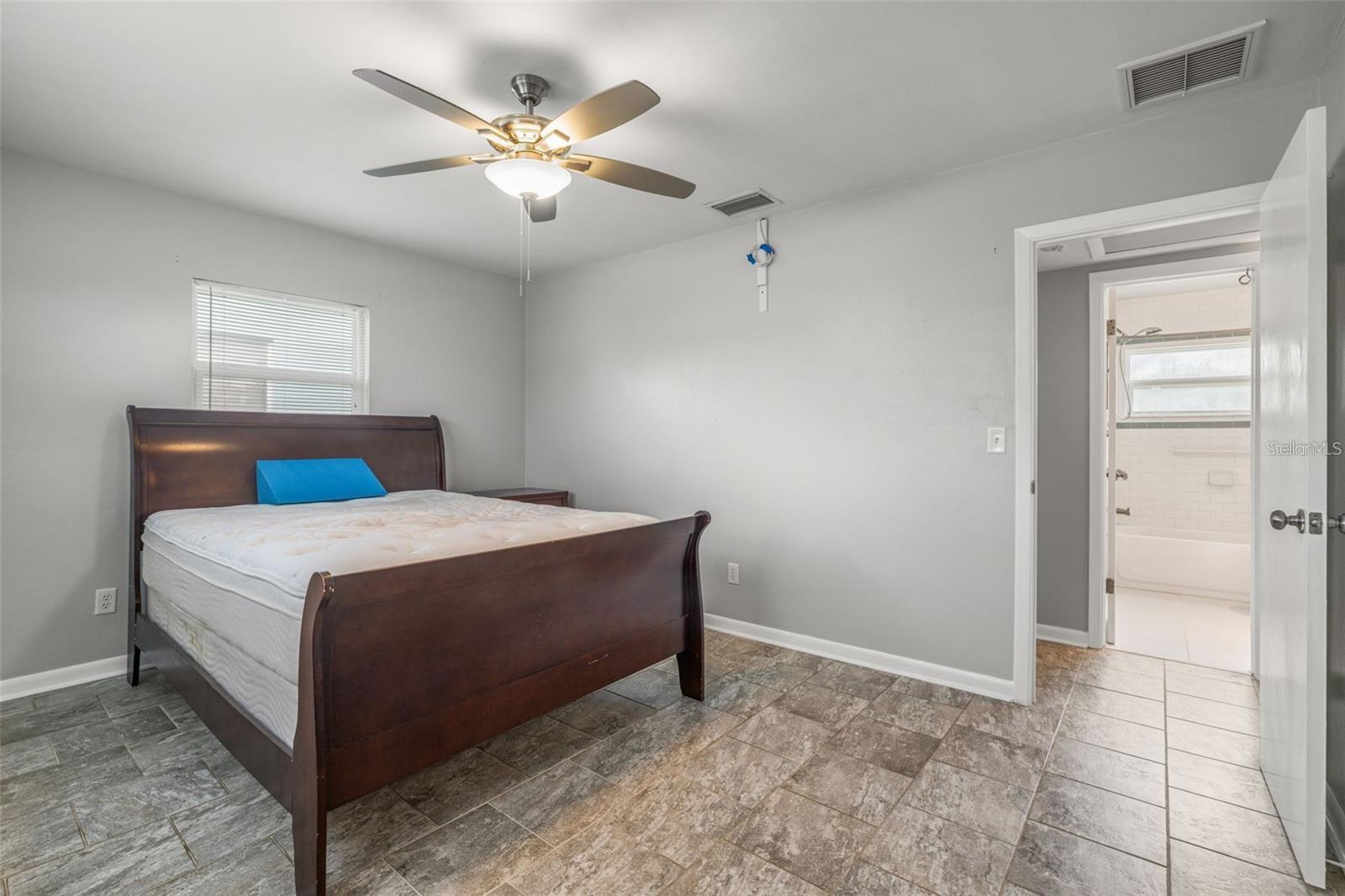 INDIAN ROCKS VILLAGE 1ST ADD - Residential