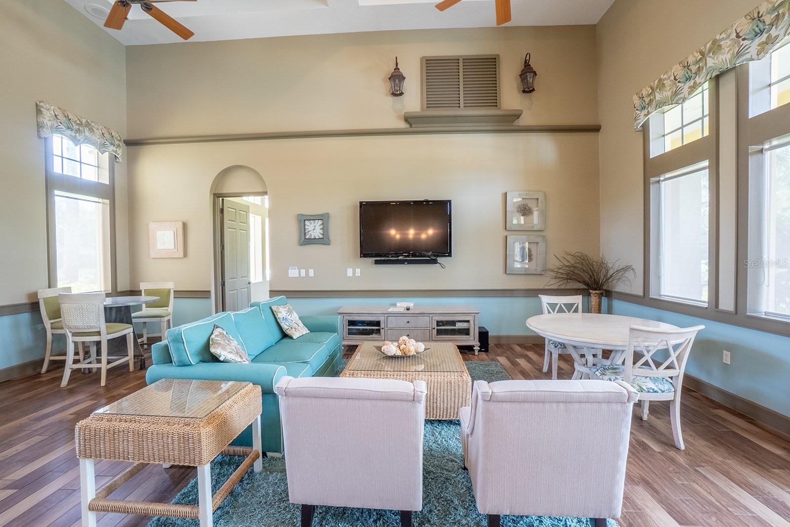 CANOPY WALK - Residential