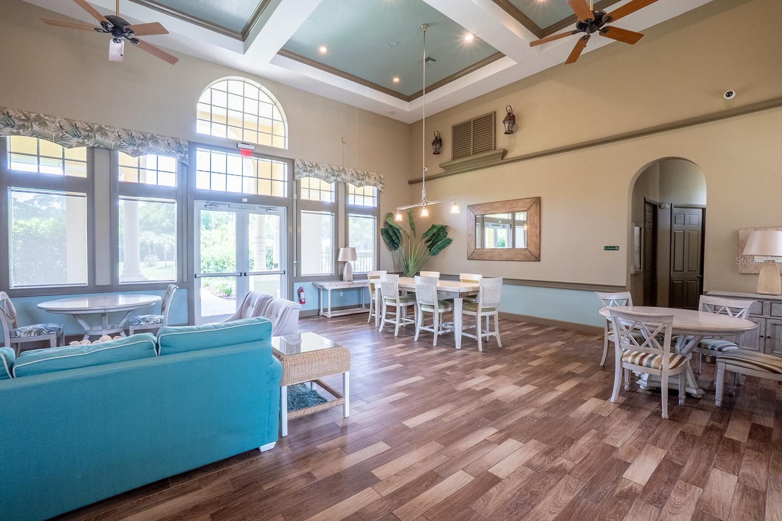 CANOPY WALK - Residential