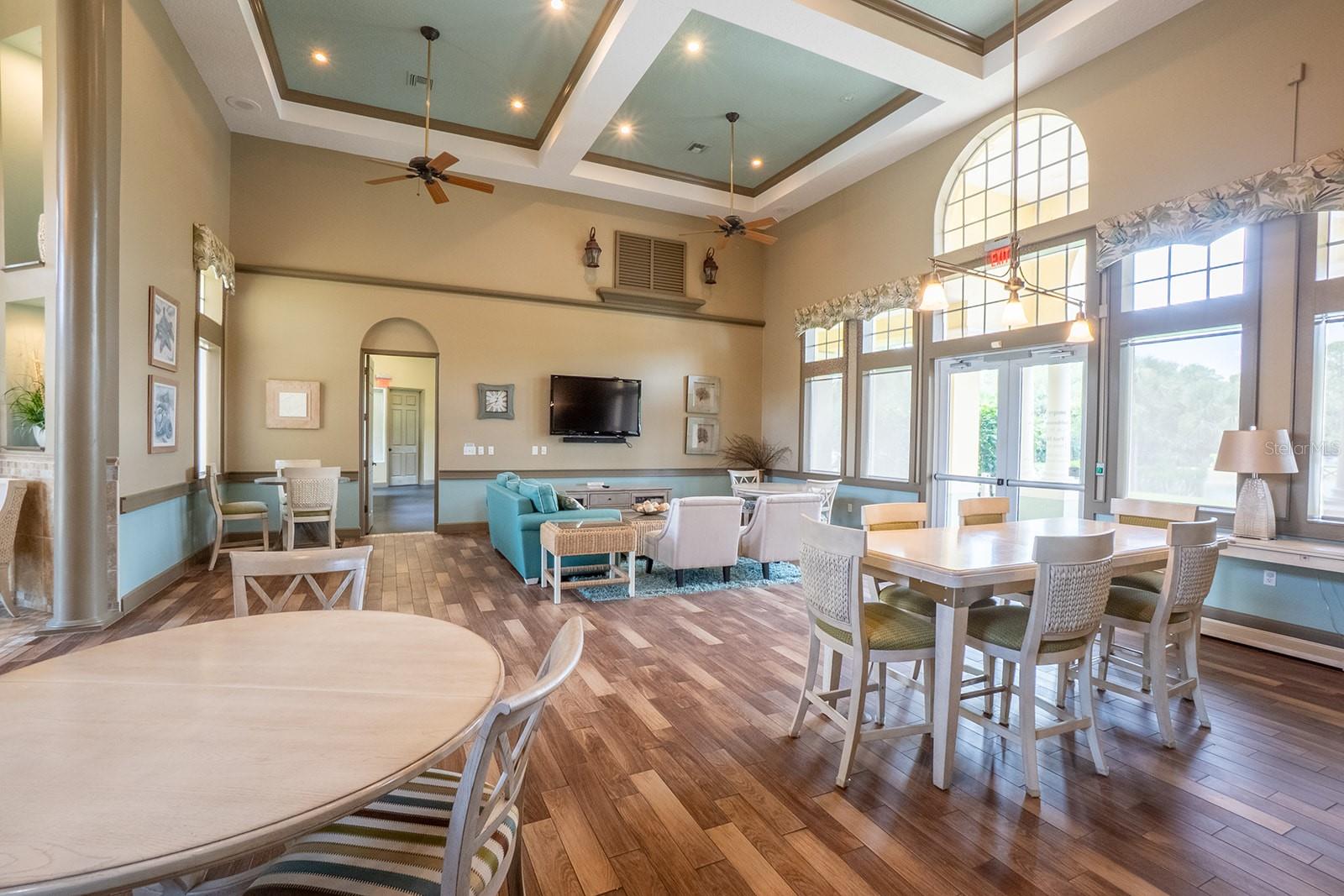 CANOPY WALK - Residential