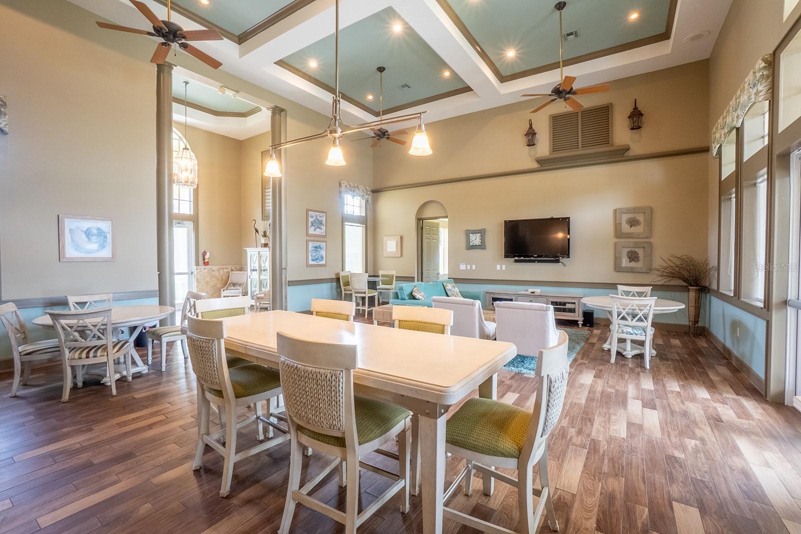 CANOPY WALK - Residential