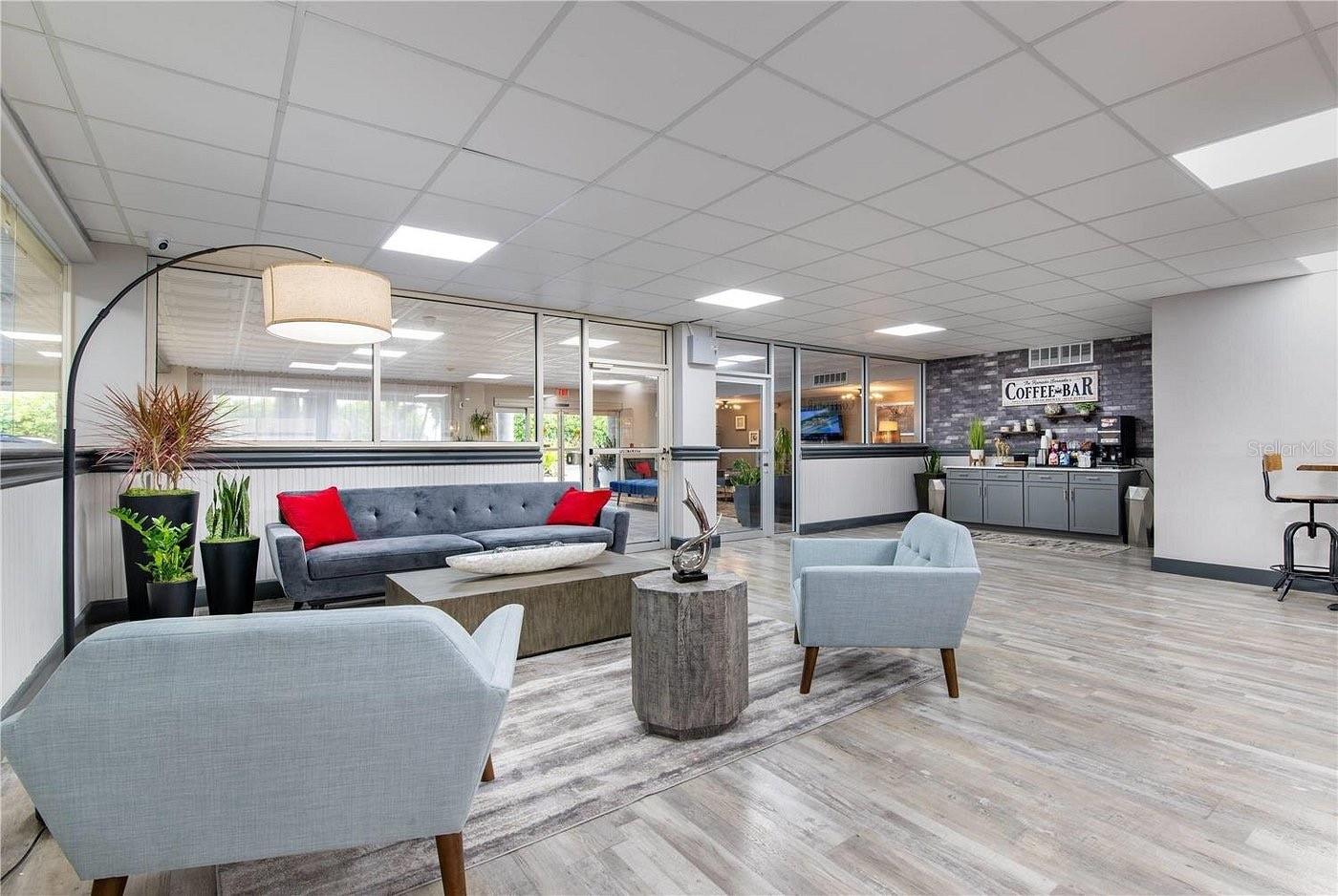 SARASOTA CAY CLUB CONDO - Residential