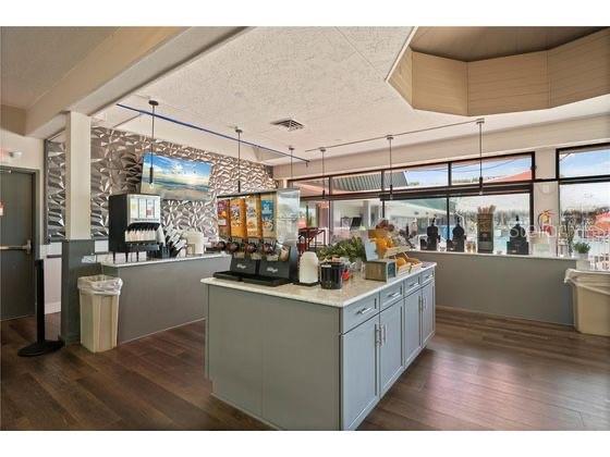 SARASOTA CAY CLUB CONDO - Residential