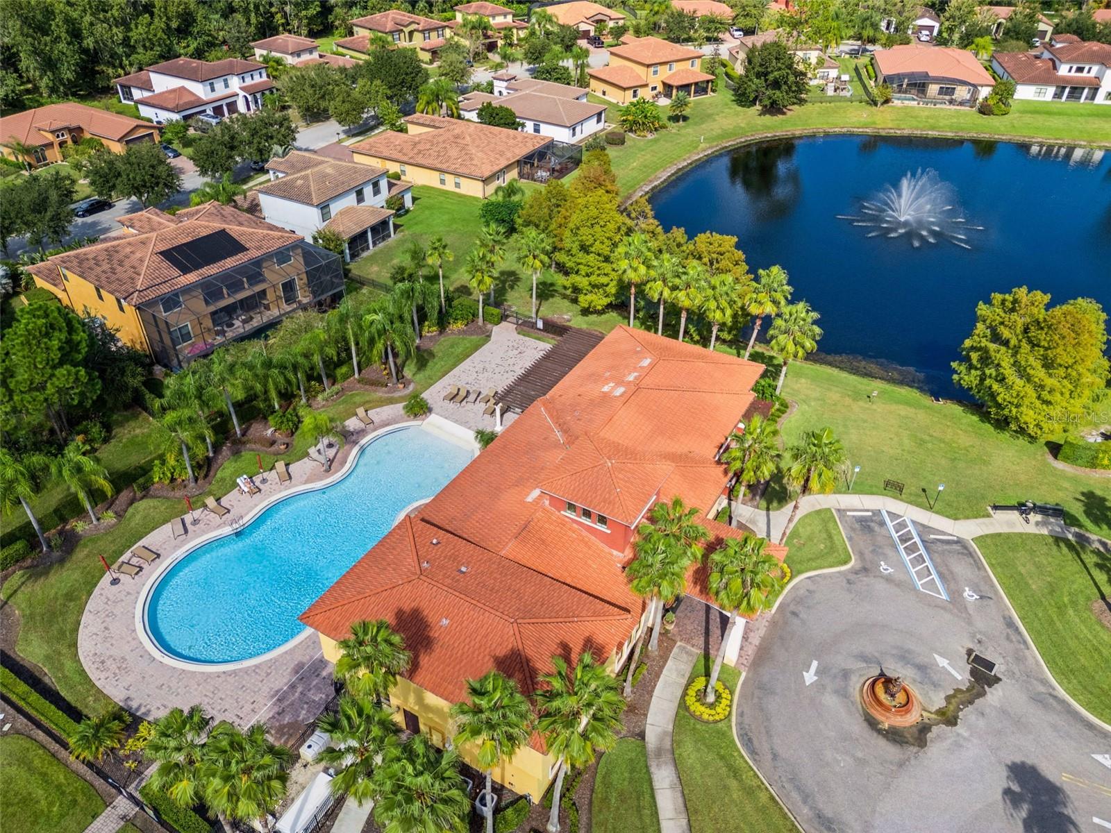 RIVIERA BELLA UNIT 2B - Residential