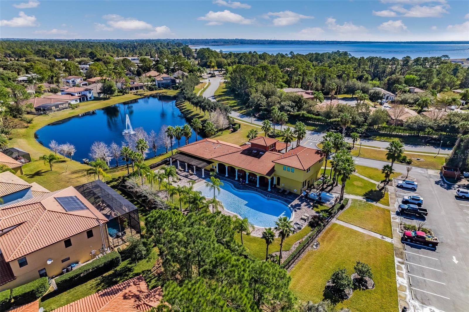 RIVIERA BELLA UNIT 2B - Residential