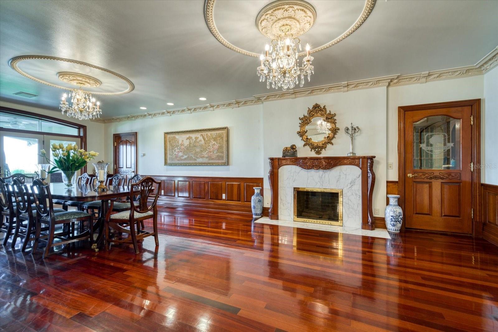 HARBOR OAKS - Residential