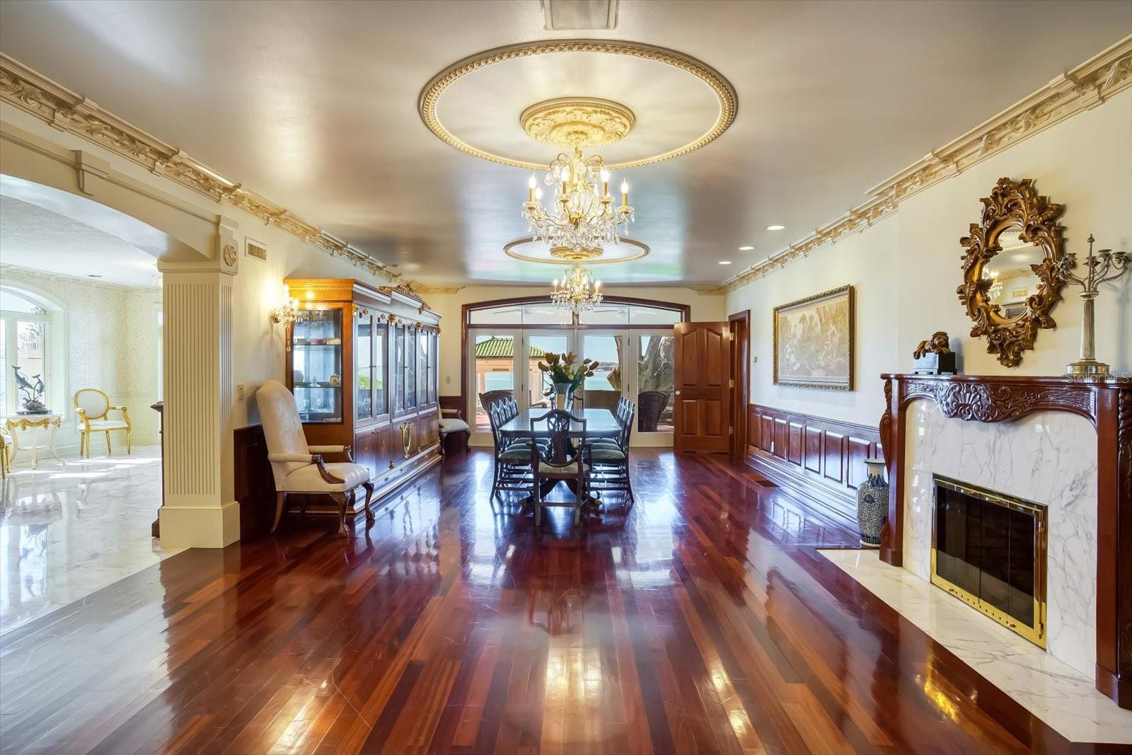 HARBOR OAKS - Residential