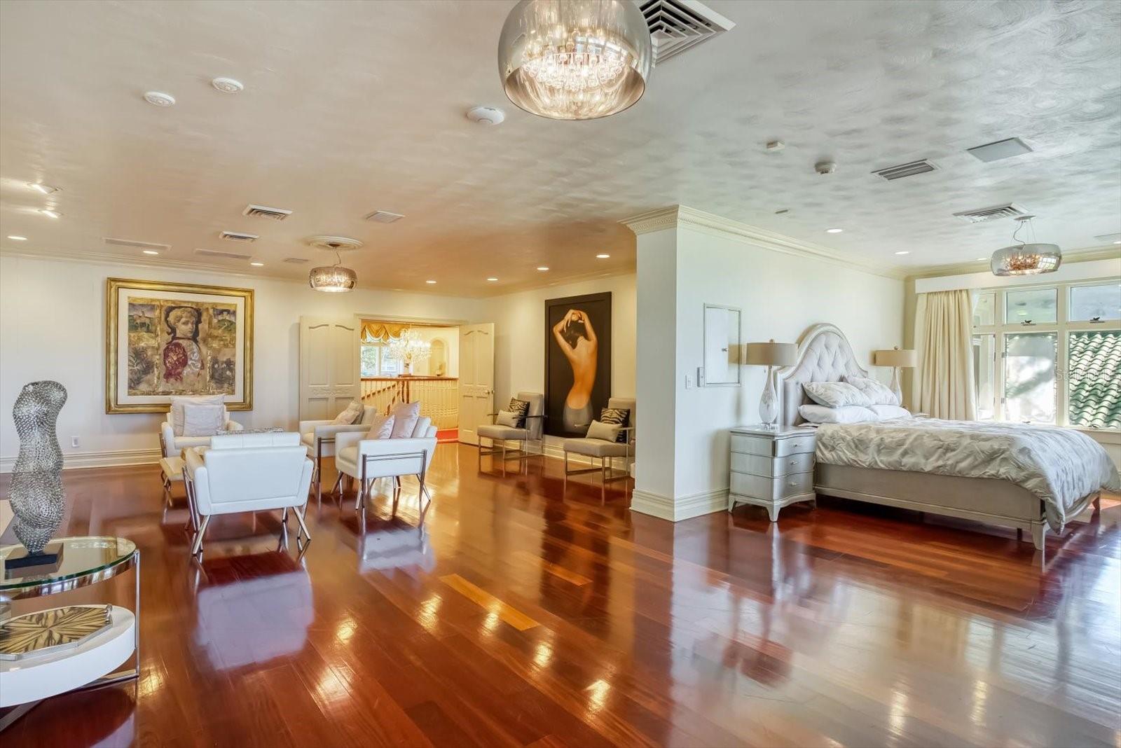 HARBOR OAKS - Residential