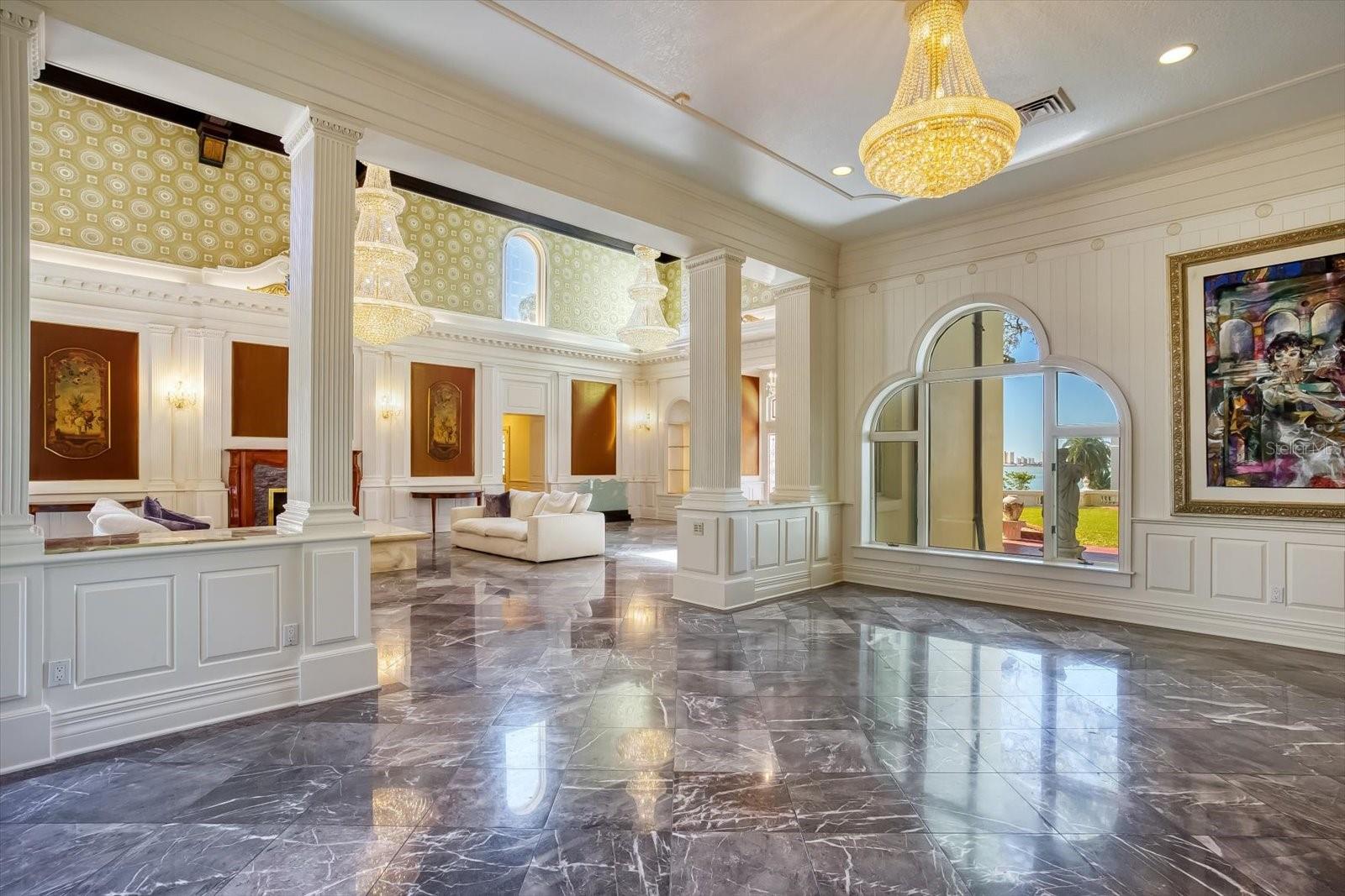 HARBOR OAKS - Residential