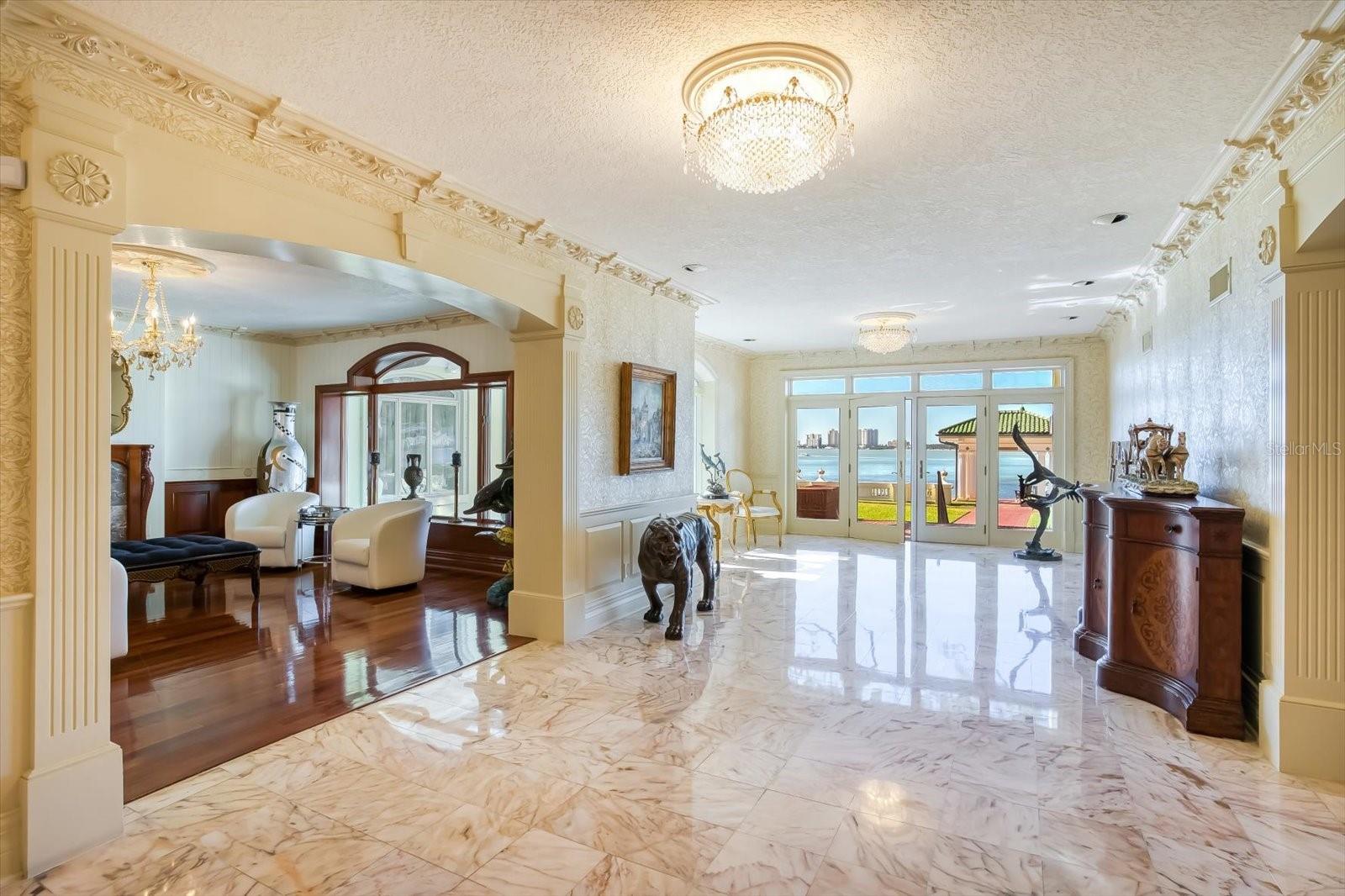 HARBOR OAKS - Residential