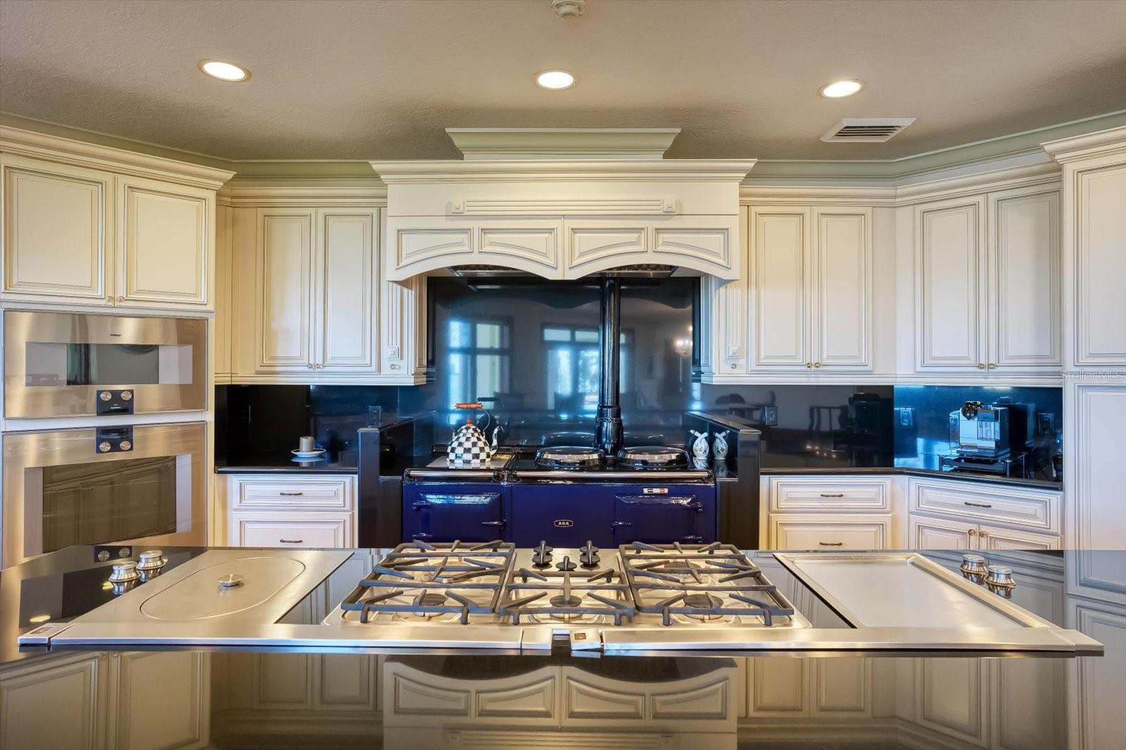 HARBOR OAKS - Residential