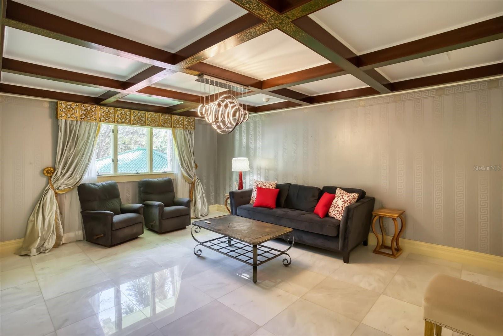 HARBOR OAKS - Residential