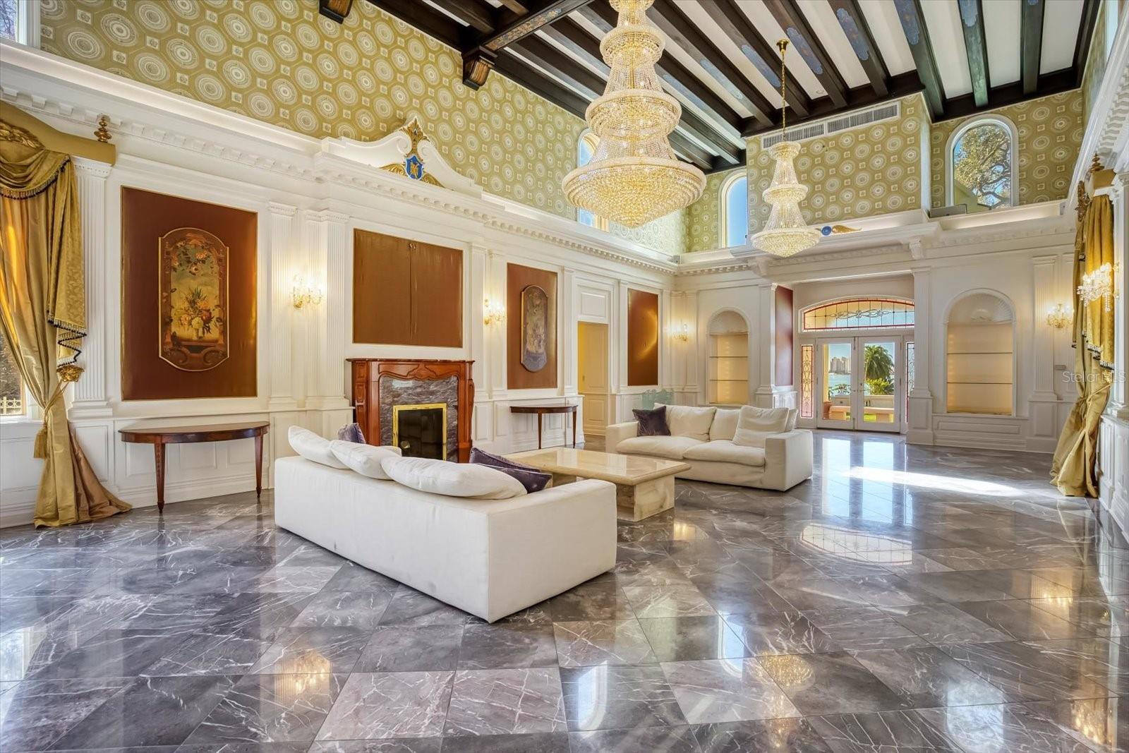 HARBOR OAKS - Residential