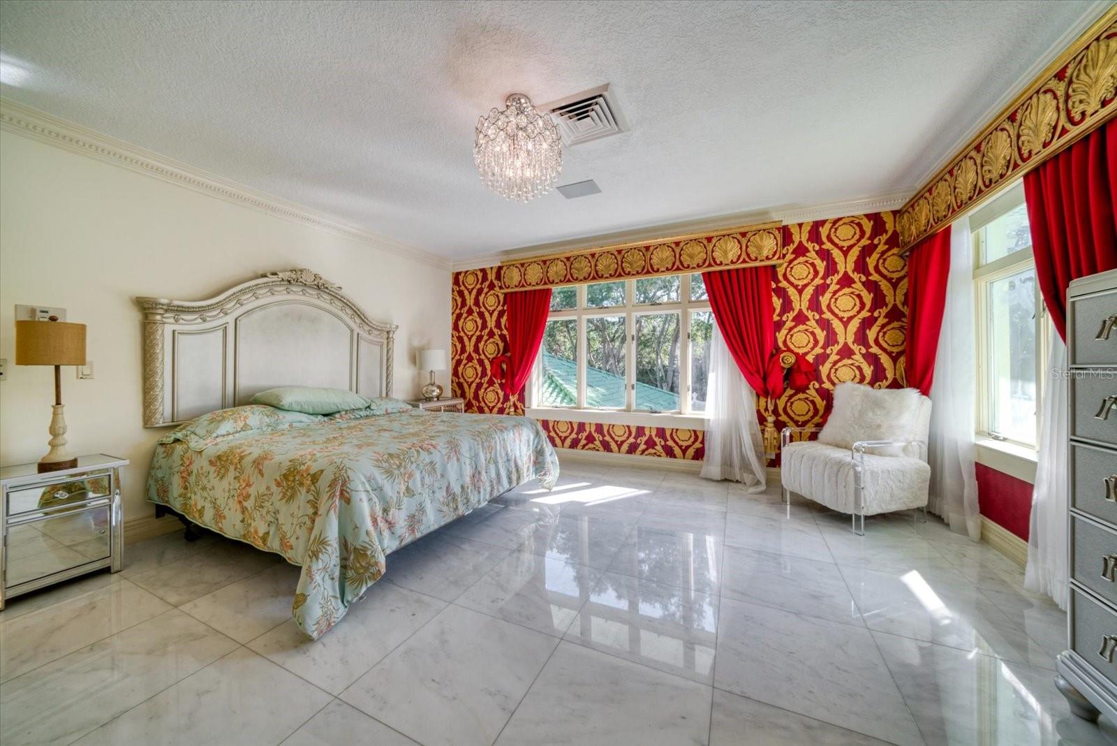 HARBOR OAKS - Residential