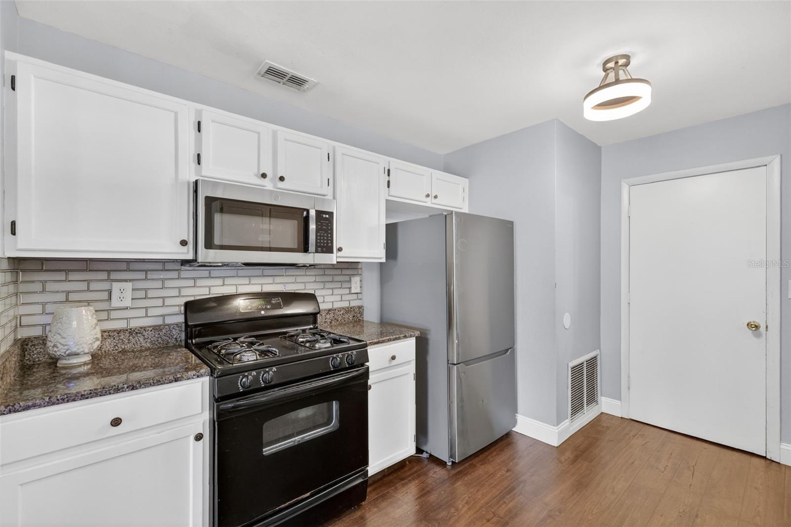 GREATER GROVES PH 01 - Residential