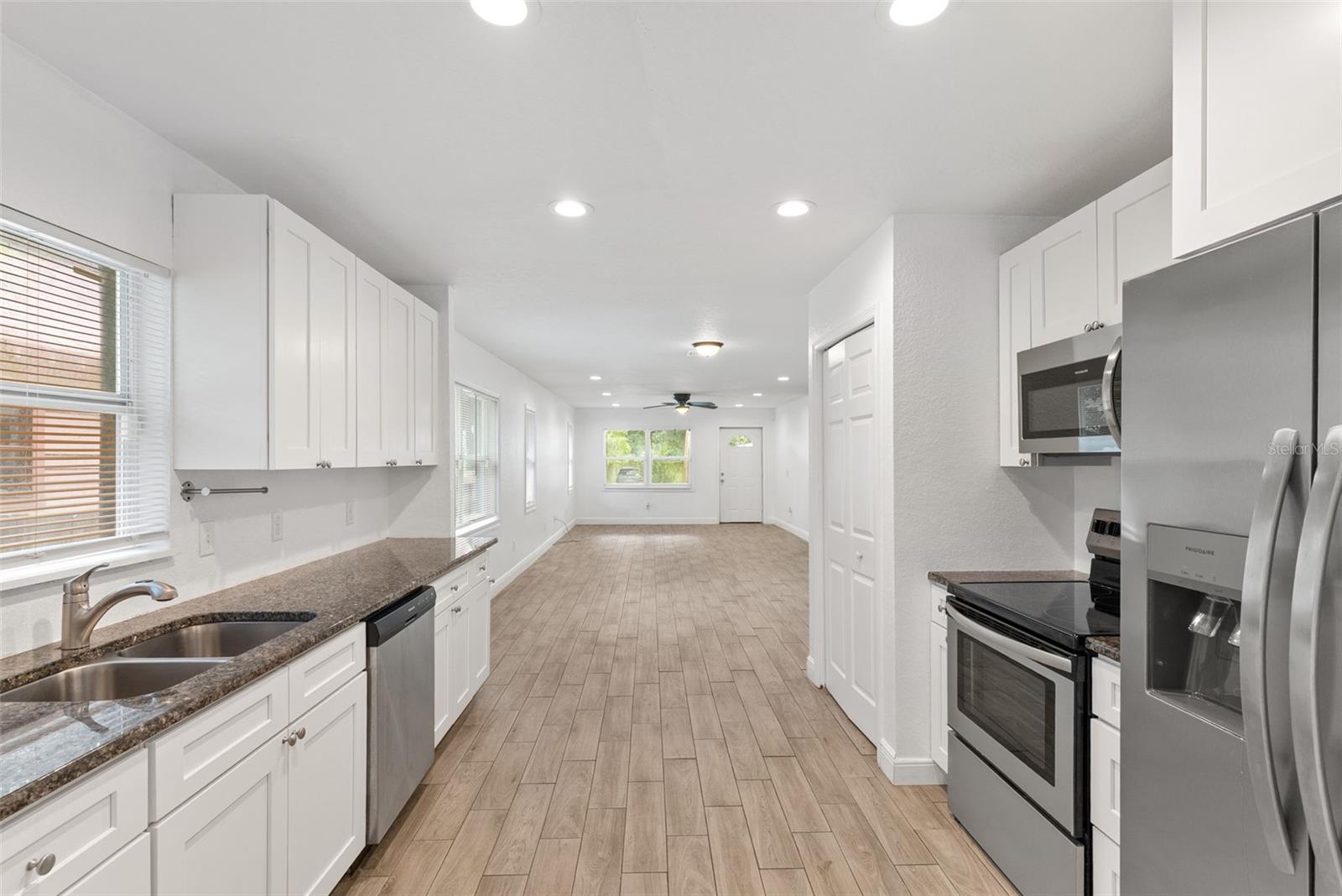 THE OAKS ADD - Residential