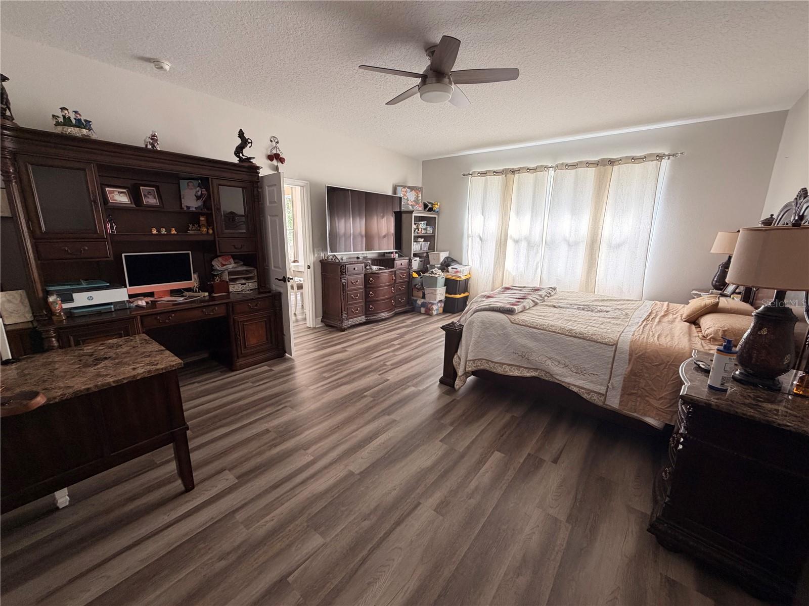 OAK HAMMOCK PRESERVE UNIT 2 - Residential Lease