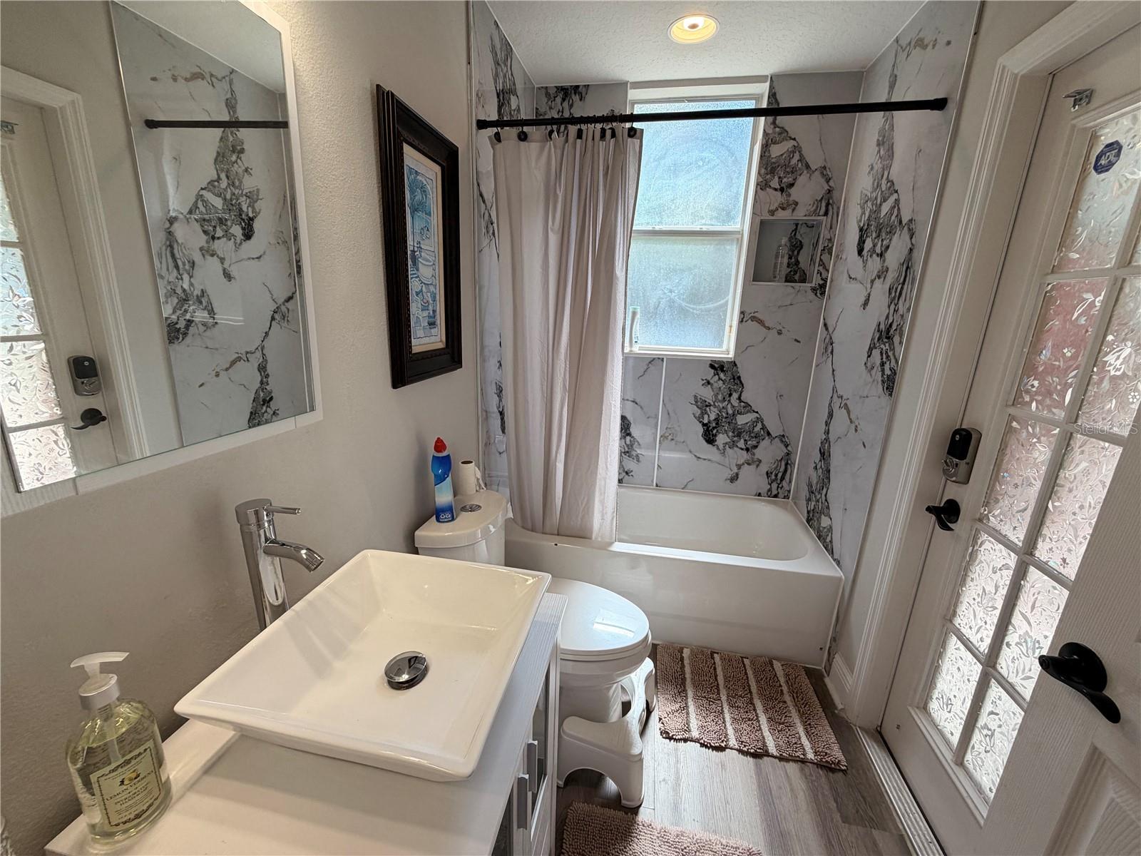 OAK HAMMOCK PRESERVE UNIT 2 - Residential Lease